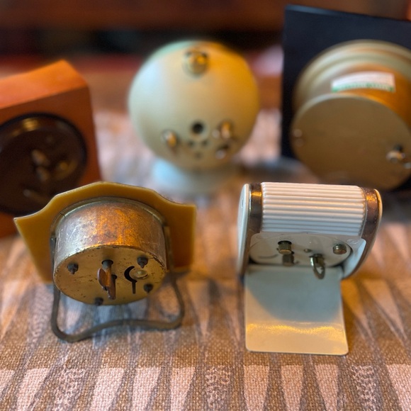 5 clocks Thomas, Westclox, Telechron-free shipping - Picture 8 of 8